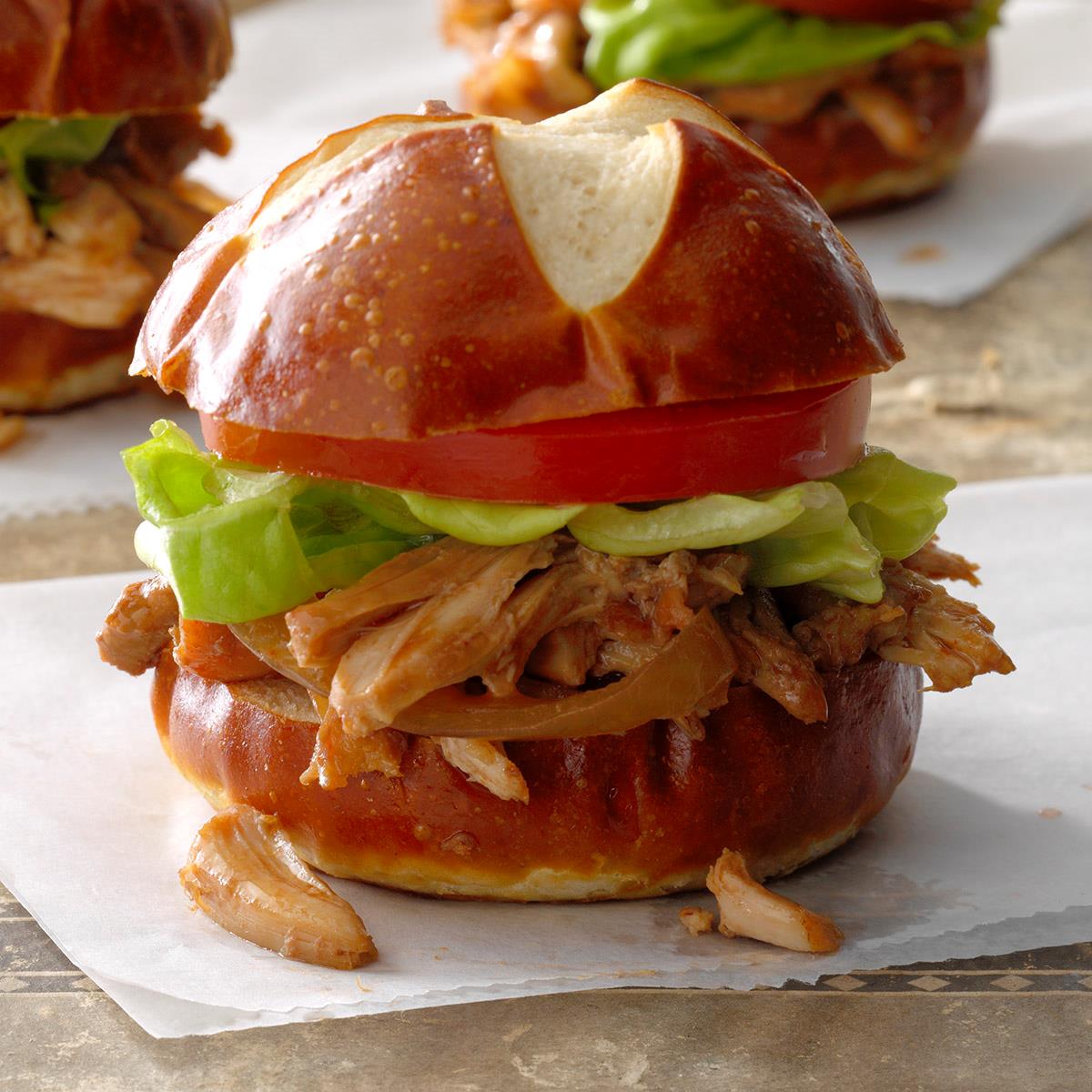 Blackberry Sriracha Chicken Sliders image