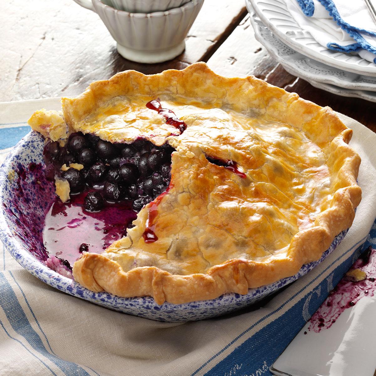 Blueberry Pie with Lemon Crust_image