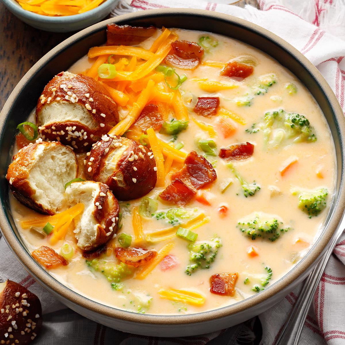 Broccoli Beer Cheese Soup-image