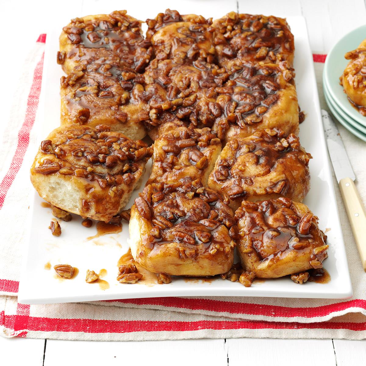 Caramel-Pecan Sticky Buns-image