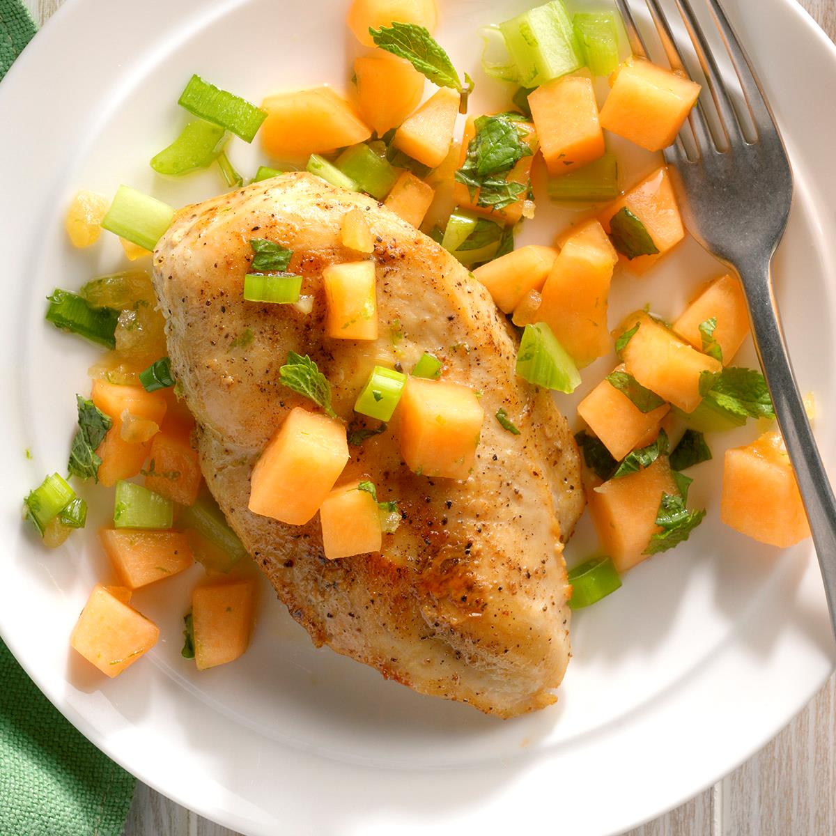 Chicken Breasts with Melon Relish_image