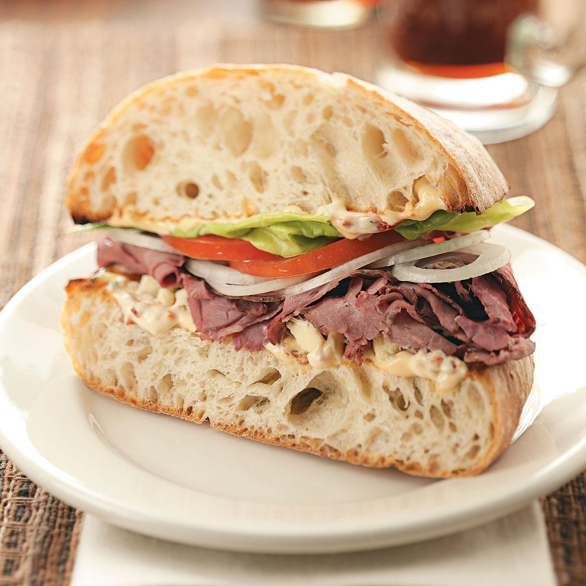 Chipotle Roast Beef Sandwiches_image