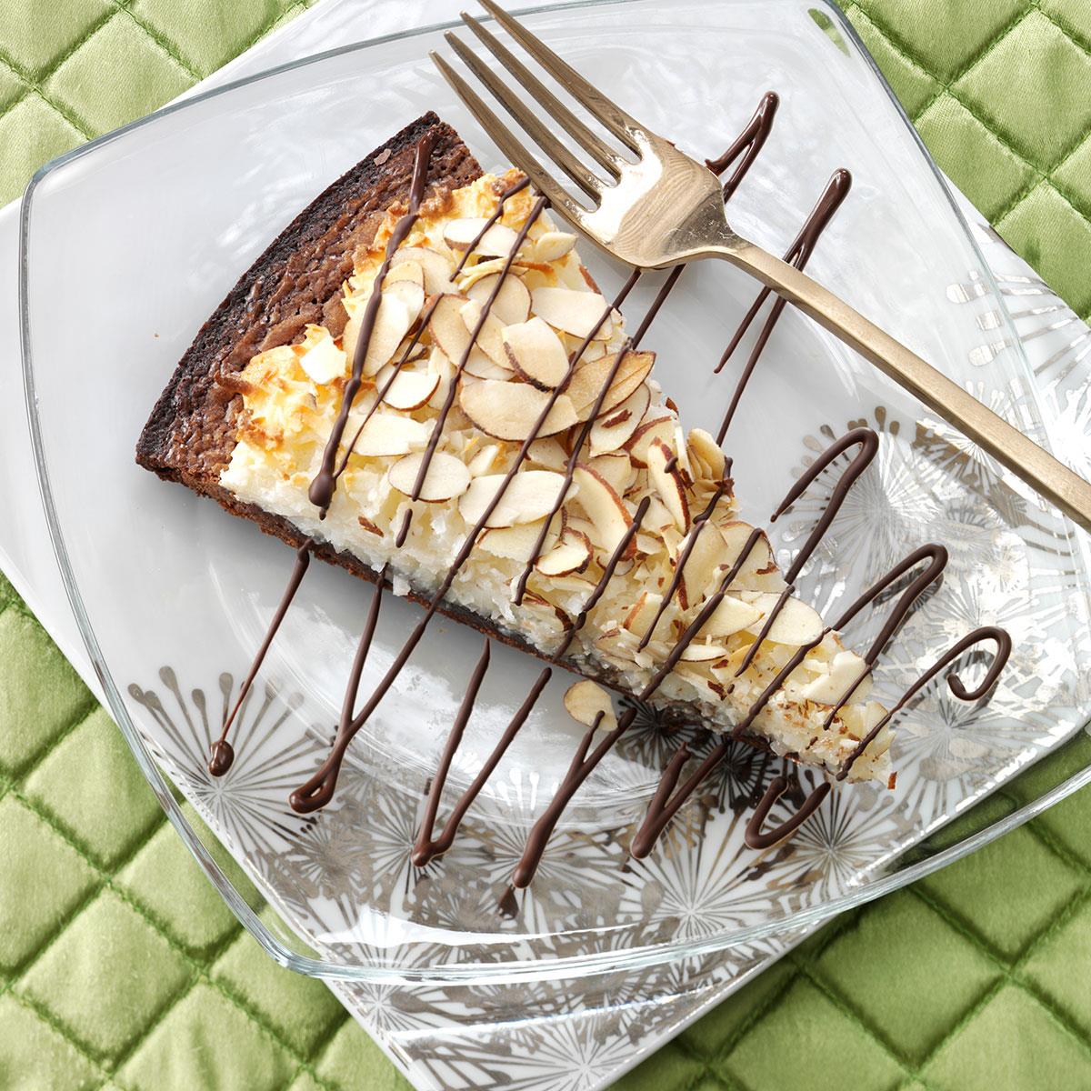 Chocolate-Almond Brownie Pizza image