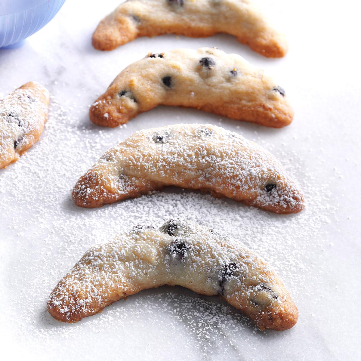 Blue Moon Crescent Cookies-image