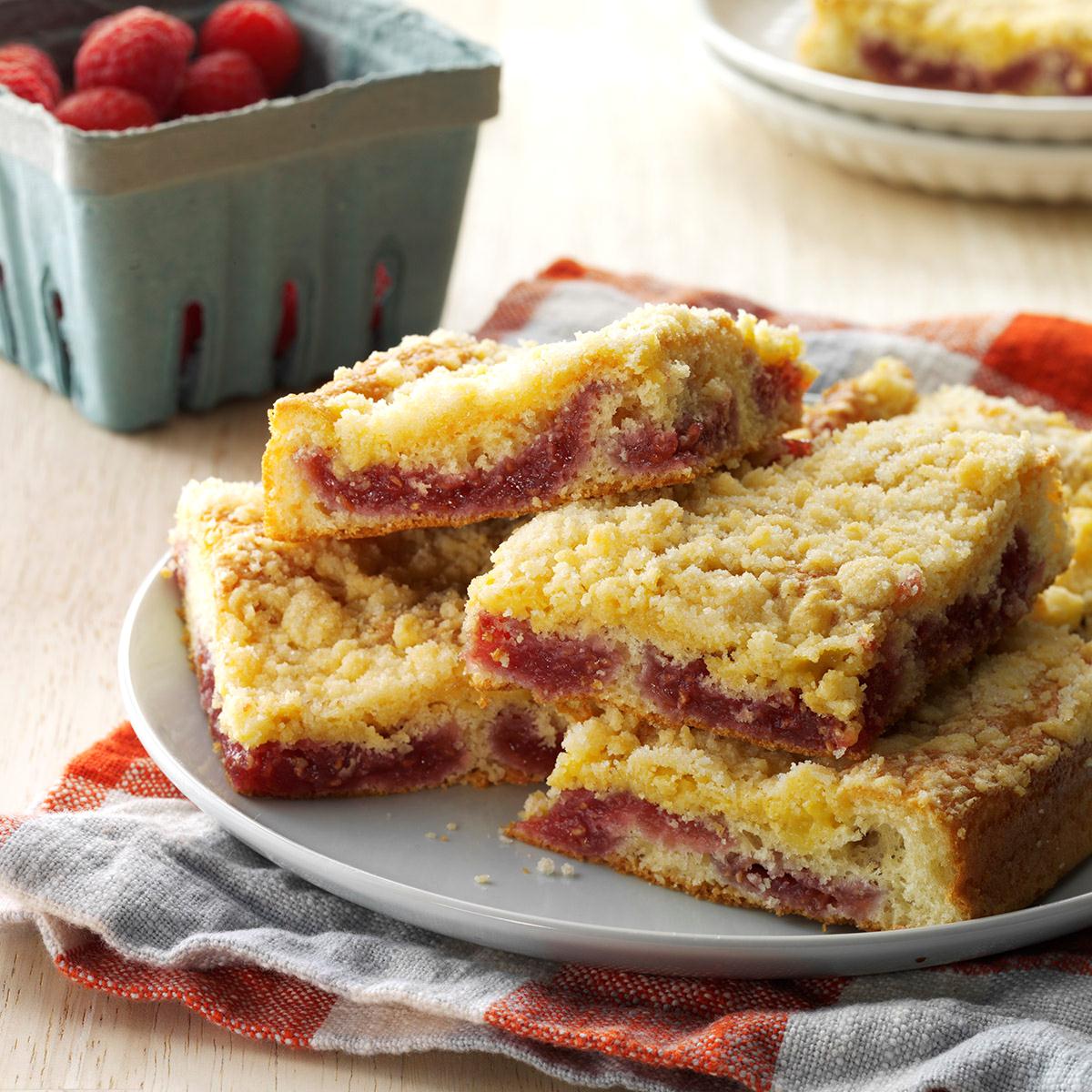 Crumb-Topped Raspberry Coffee Cake-image