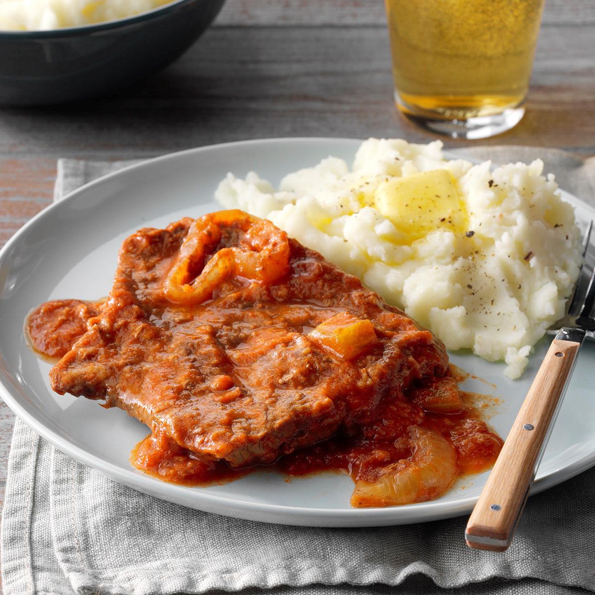 Best Easy Slow Cooked Swiss Steak Recipes