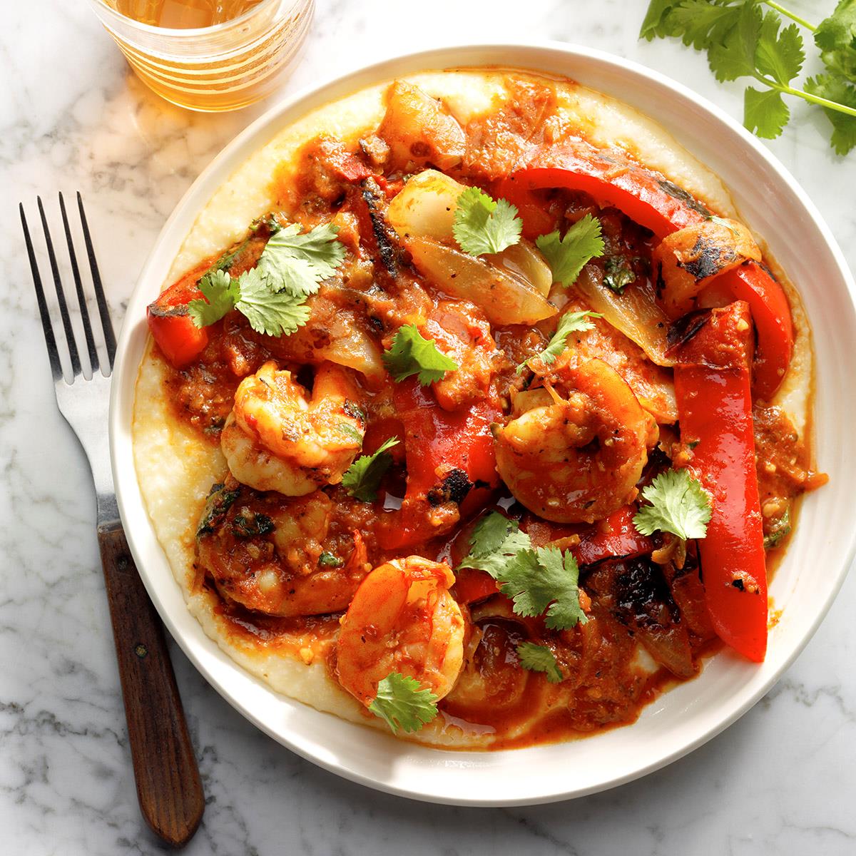 Fajita-Style Shrimp and Grits-image