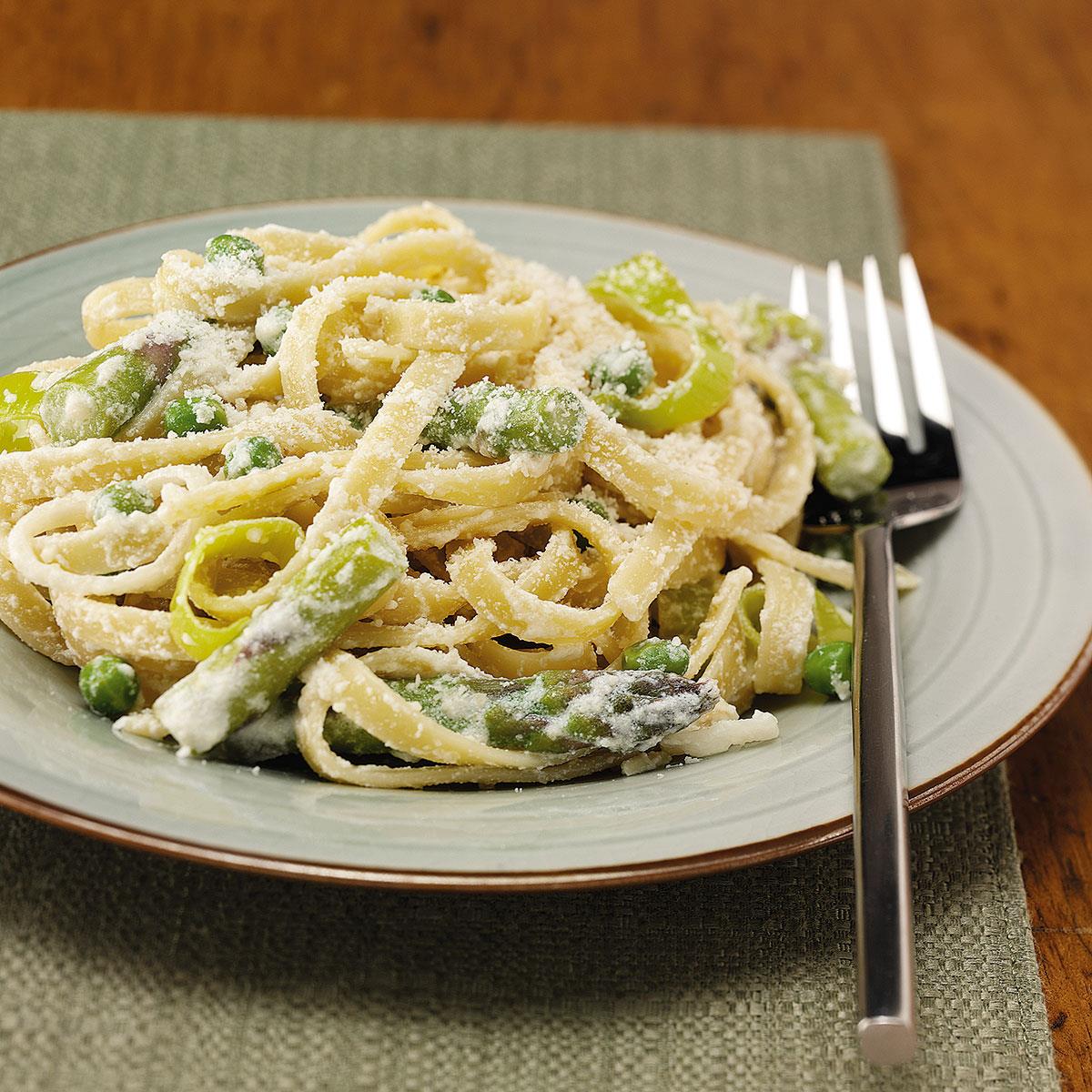 Best Pasta With Asparagus And Peas Recipes