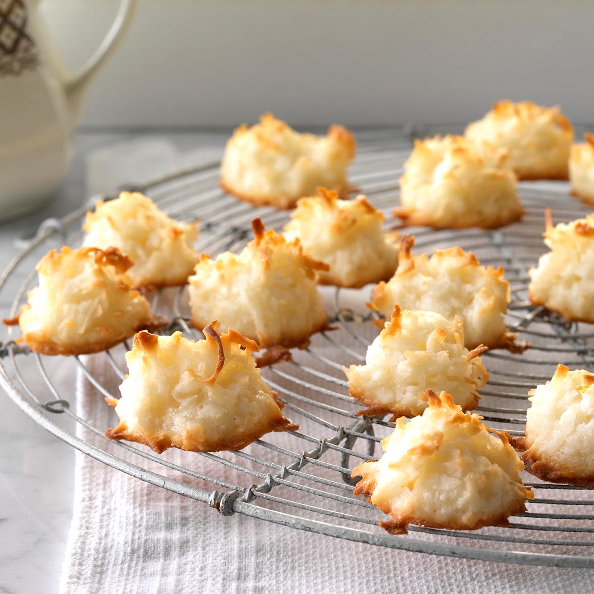 First-Place Coconut Macaroons_image