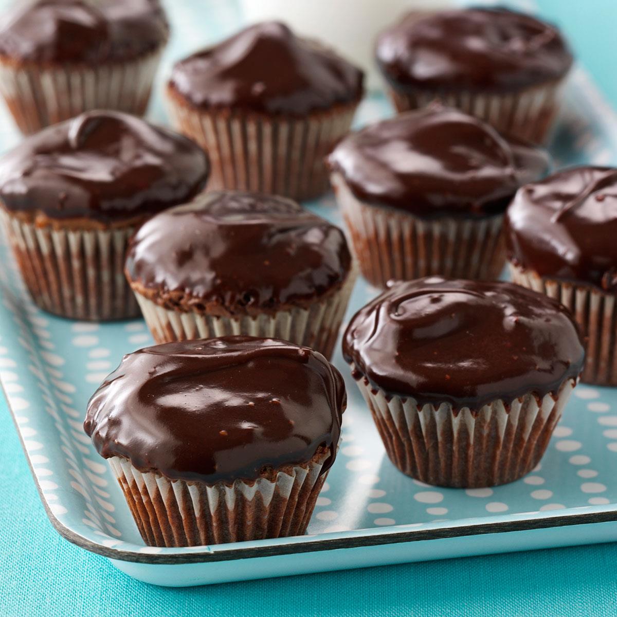 Frosted Walnut Brownie Cups-image