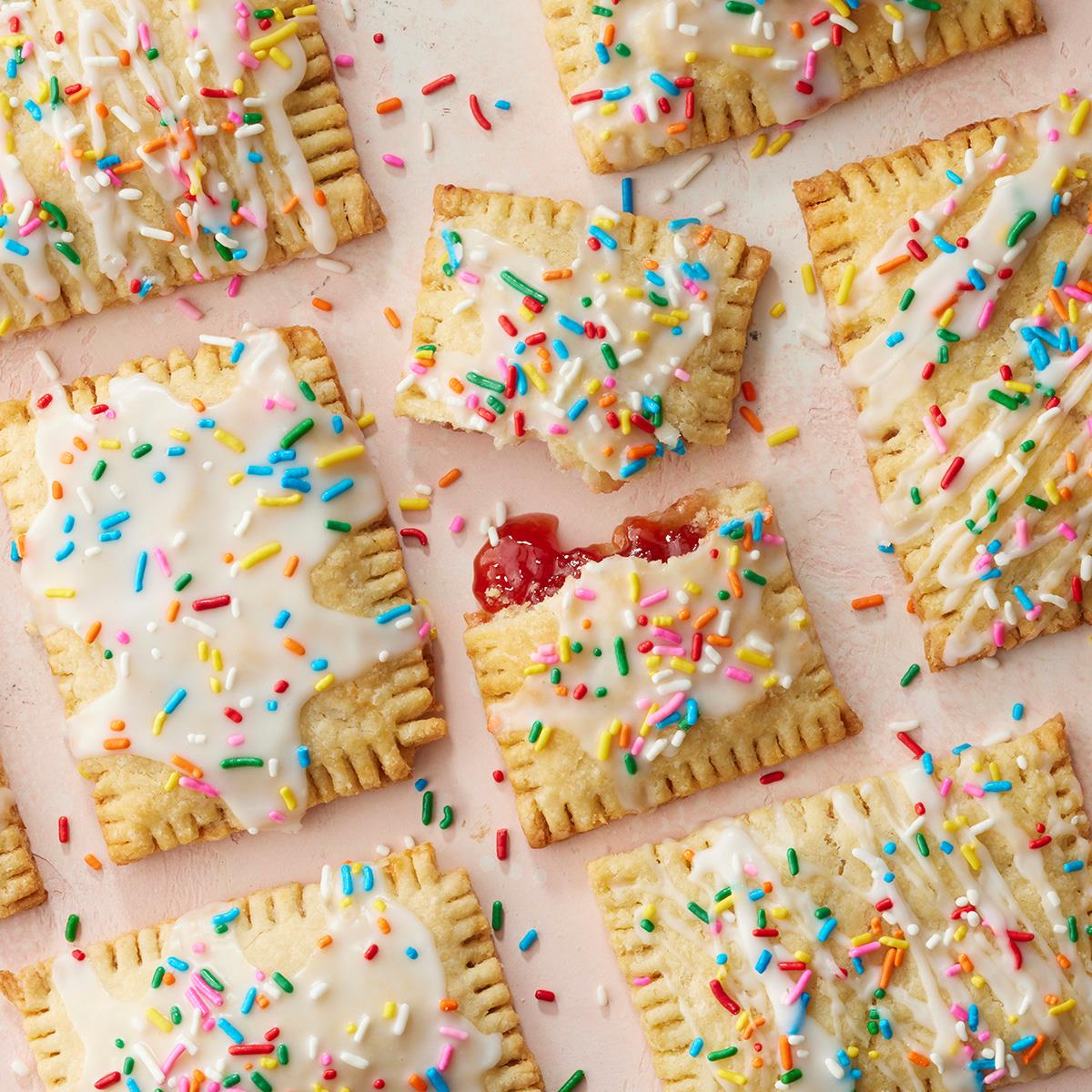 Homemade Frosted Strawberry Pop-Tarts-image