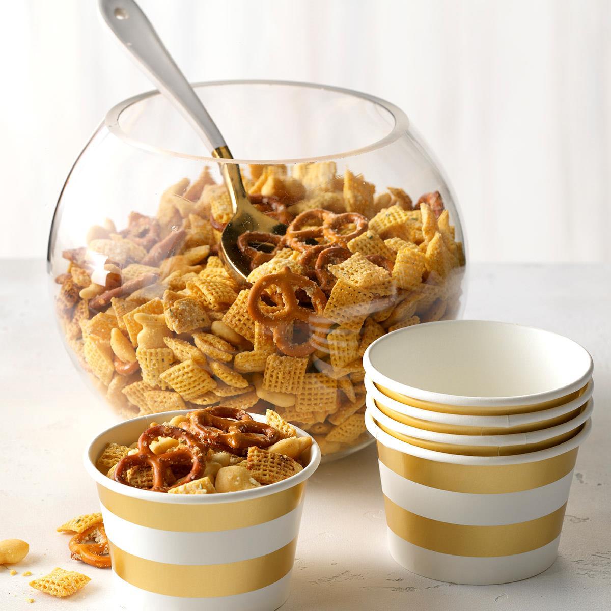 Parmesan-Ranch Snack Mix-image