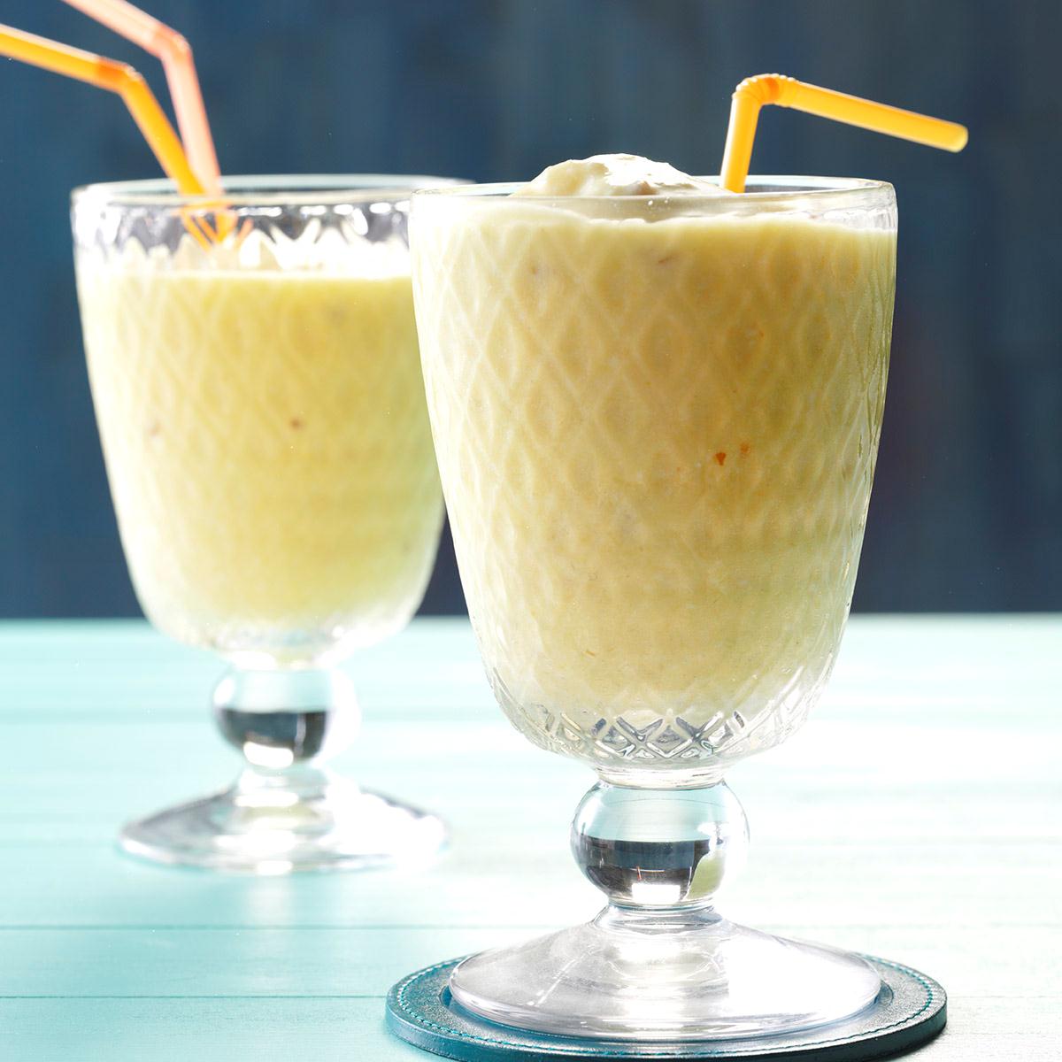 Pineapple-Coconut Smoothie Recipe: How to Make It