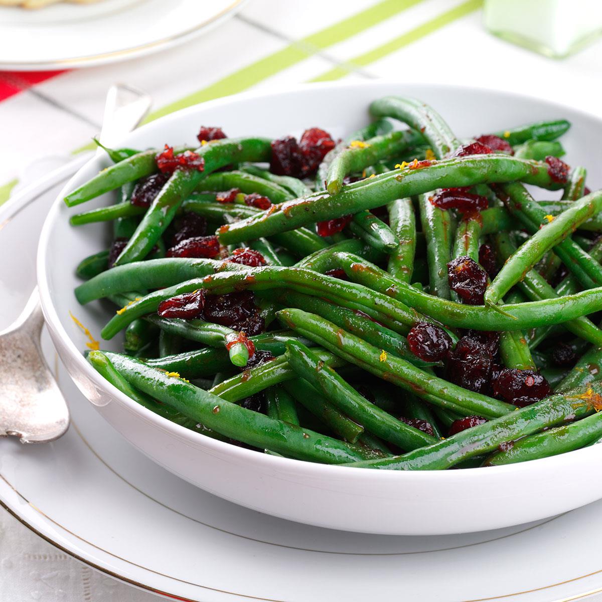 Pomegranate-Glazed Green Beans image