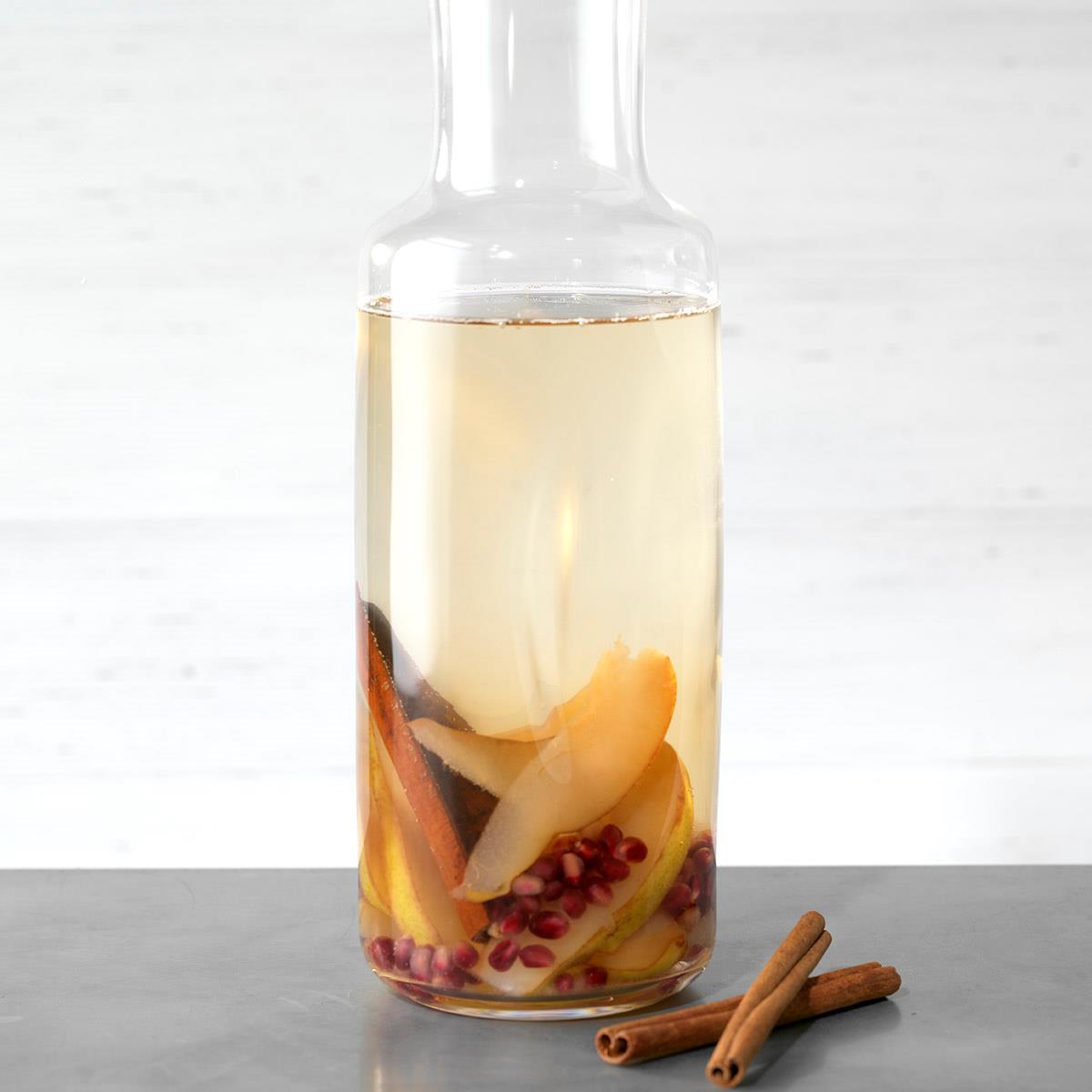 Pomegranate and Pear Infused Water_image