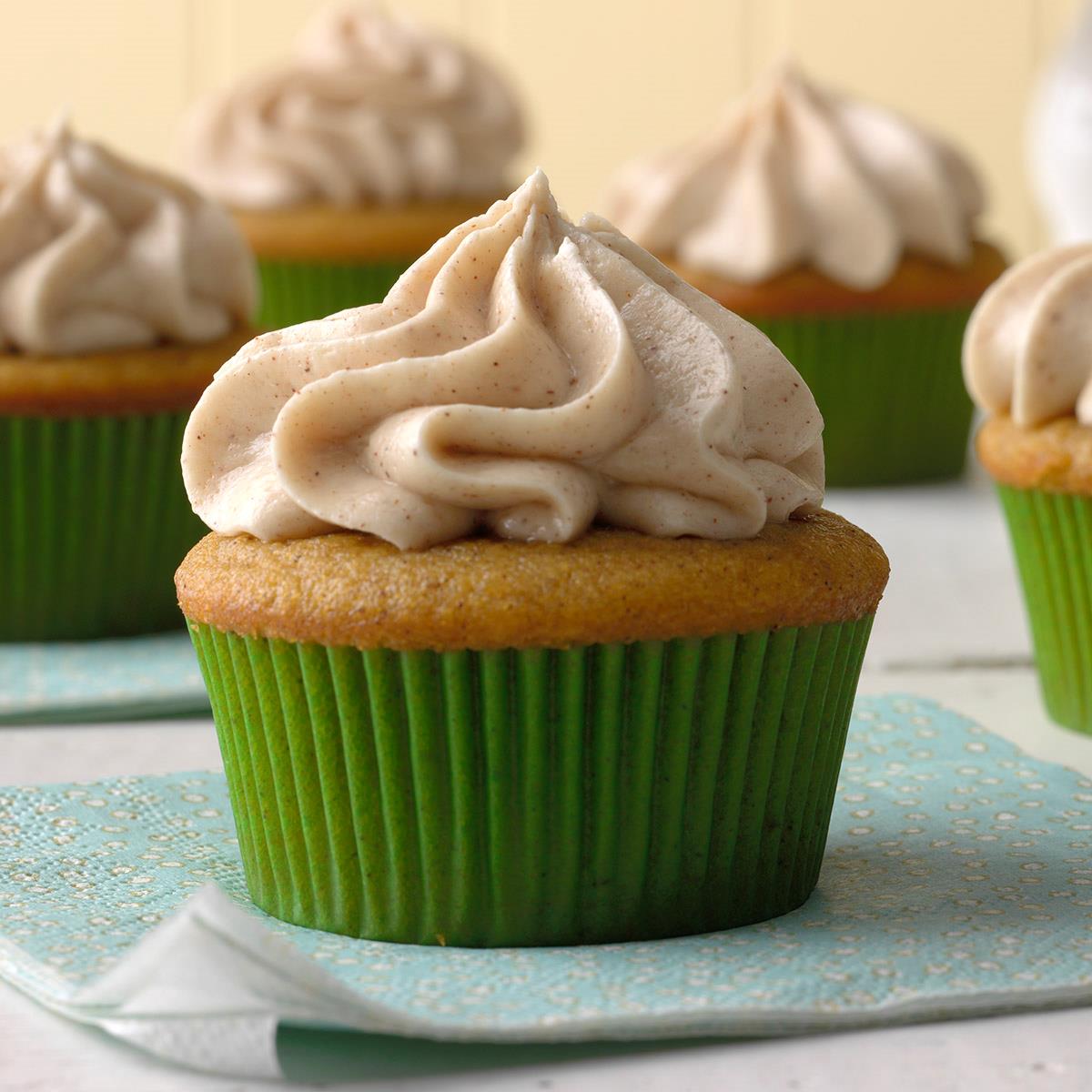 Pumpkin Spice Cupcakes with Cream Cheese Frosting-image