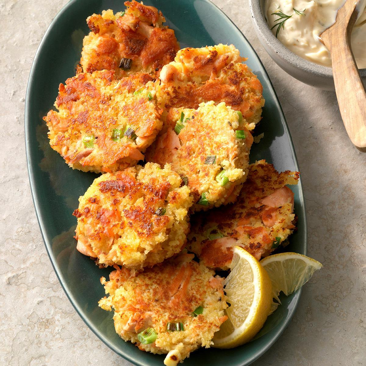 Best Easy Salmon Cakes With Dill Sauce Recipes 0328