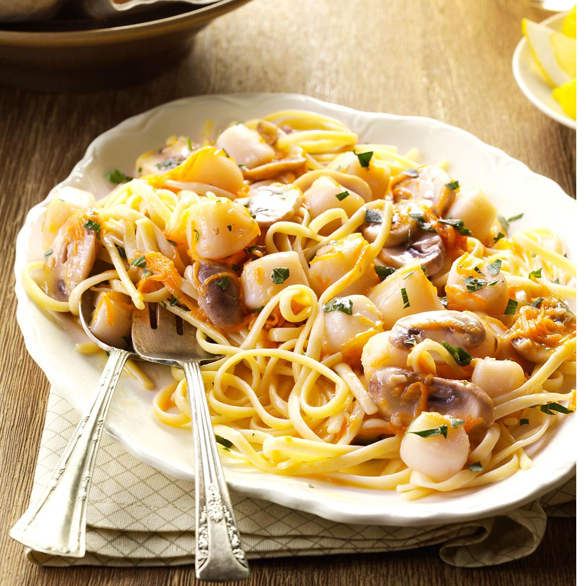 Scallops with Linguine-image