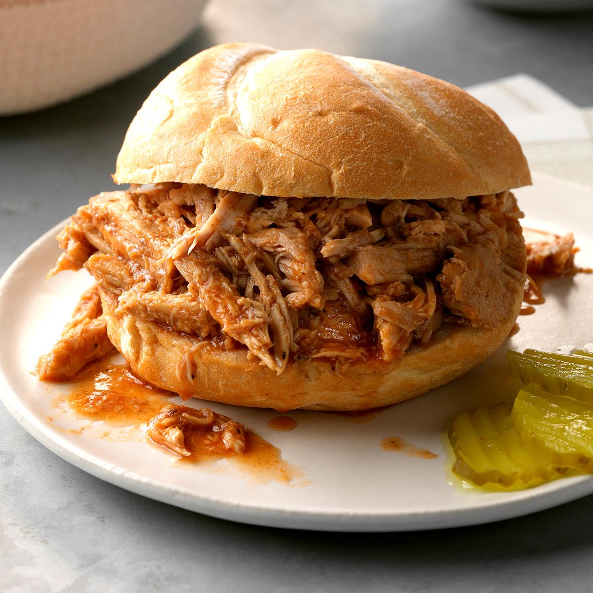 Slow-Cooked Pork Barbecue_image