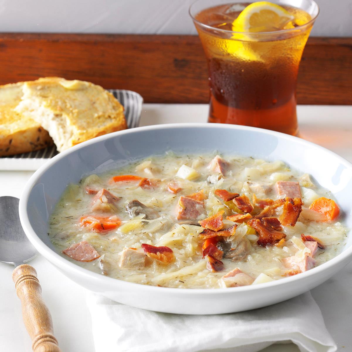 Slow-Cooked Sauerkraut Soup Recipe: How to Make It