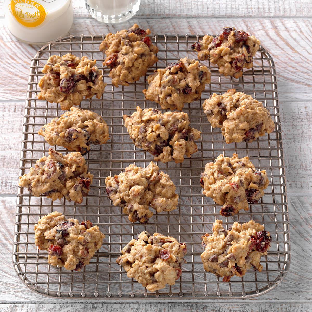 Spiced Cranberry Oatmeal Cookies Recipe How To Make It Taste Of Home