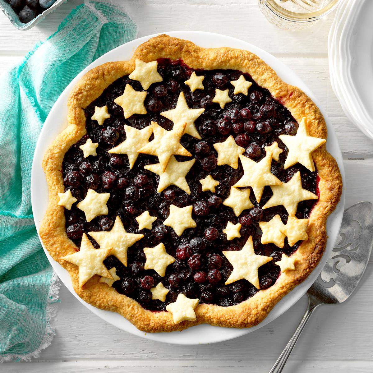 Star-Studded Blueberry Pie-image