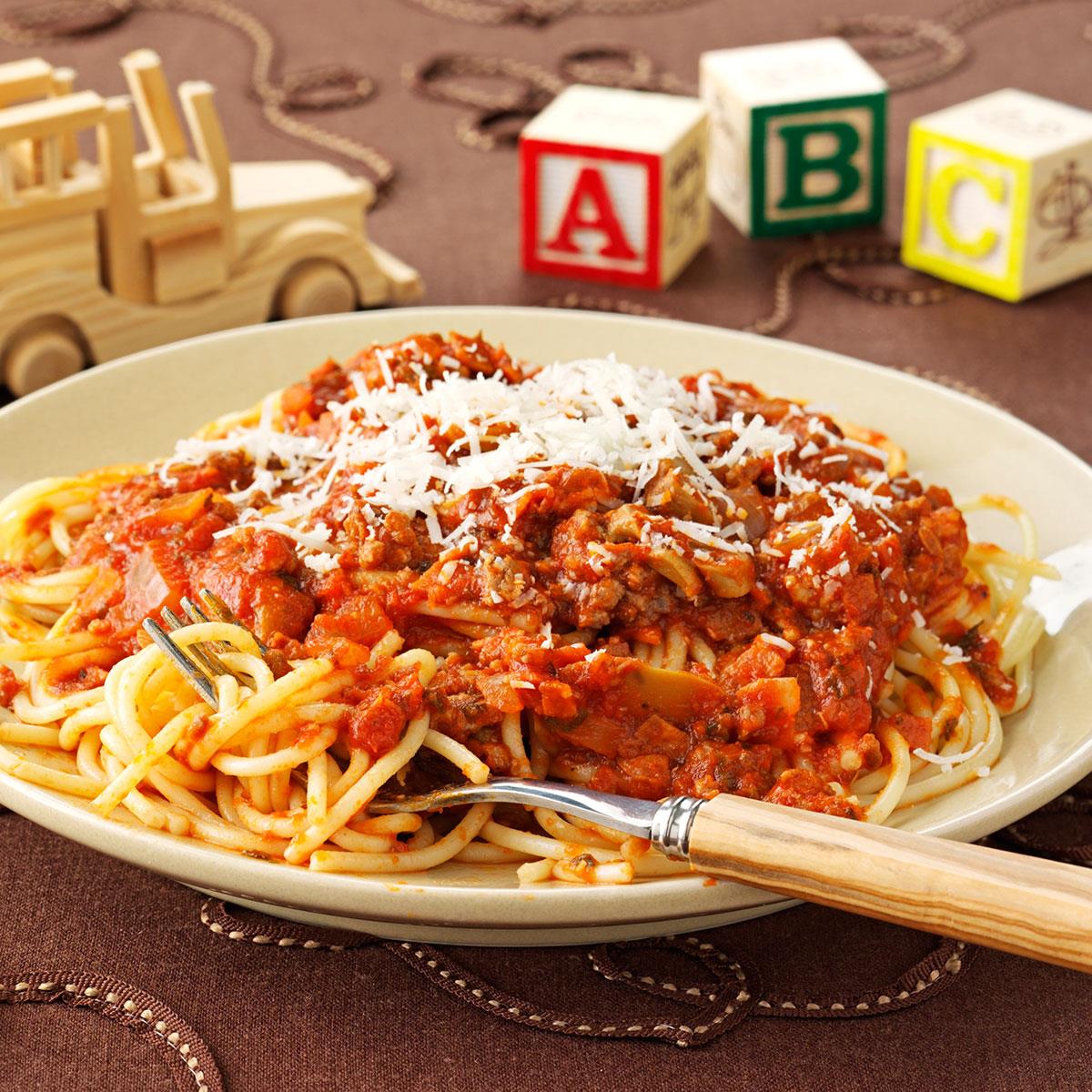 Three-Meat Spaghetti Sauce Recipe: How to Make It
