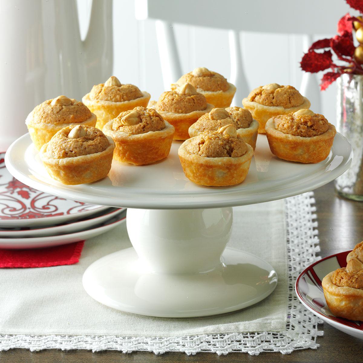 French Noisette Cups-image