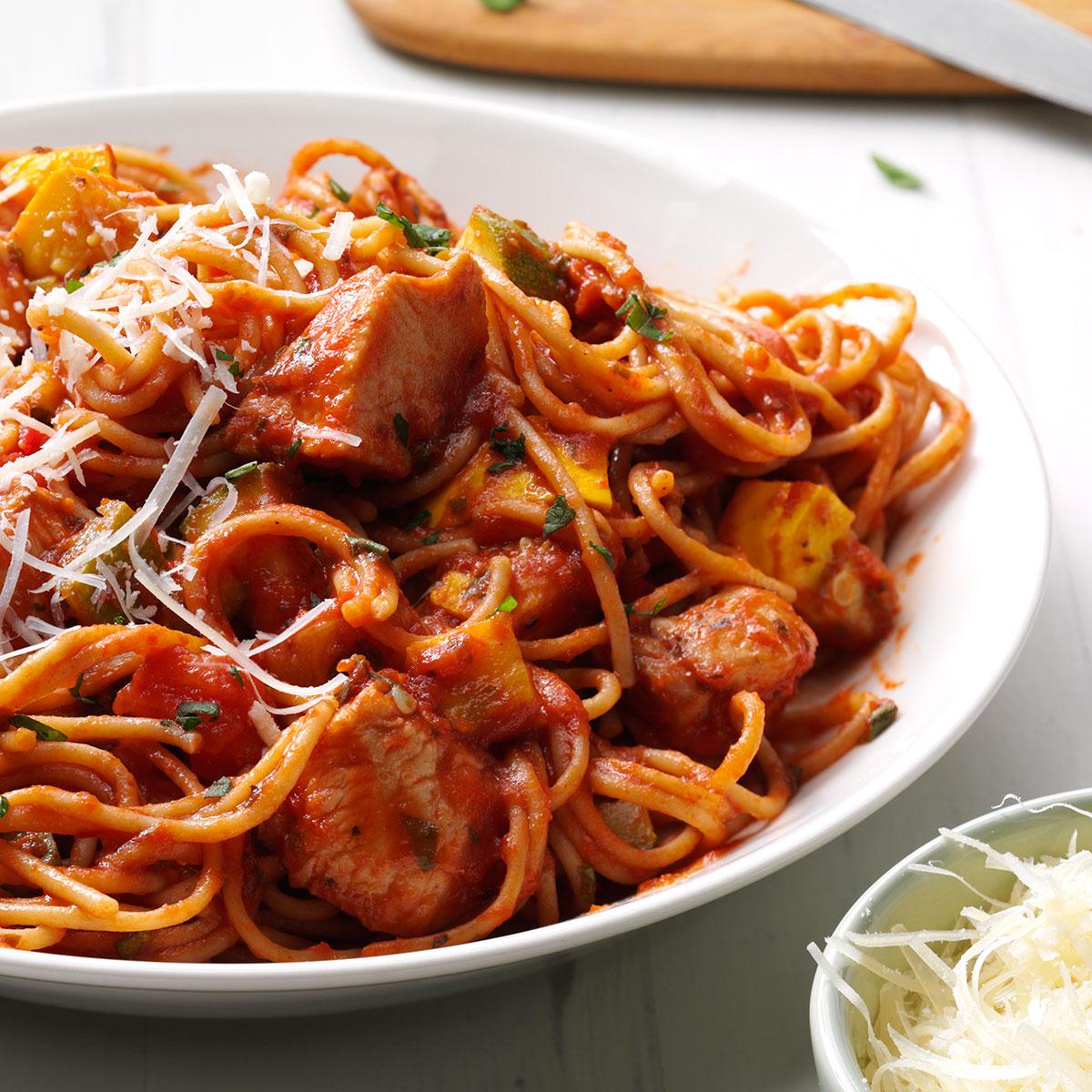 Italian Spaghetti with Chicken & Roasted Vegetables_image