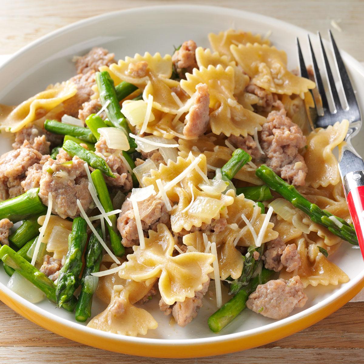 Bow Ties With Sausage Asparagus Recipe How To Make It Taste Of Home