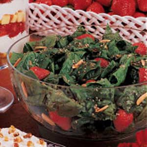 Special Strawberry Spinach Salad_image