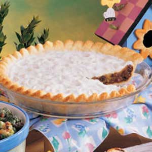 Sour Cream Raisin Pie_image
