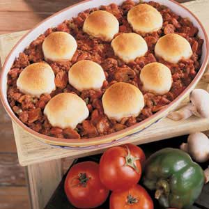 Biscuit-Topped Beef N Beans_image