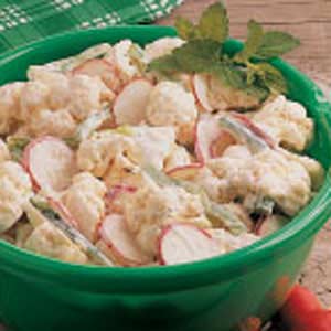 Cauliflower and Radish Salad_image