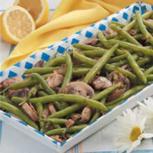 Savory Green Beans with Mushrooms_image