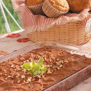 Cinnamon-Chocolate Snackin' Cake image