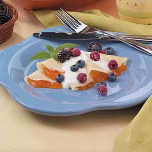 Crepes with Berries_image