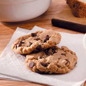 Molasses Oatmeal Chip Cookies Recipe How To Make It Taste Of Home