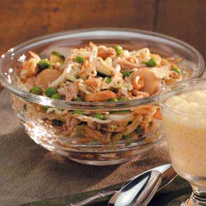 Chinese Chicken Salad with Sesame Ginger Dressing_image