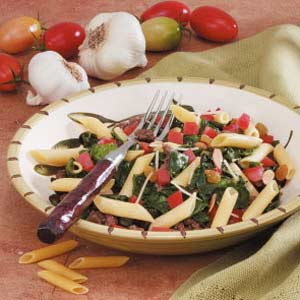 Spinach Turkey Penne image