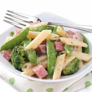 Snap Peas 'n' Ham Alfredo image