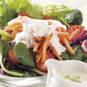 Creamy Garlic Salad Dressing_image