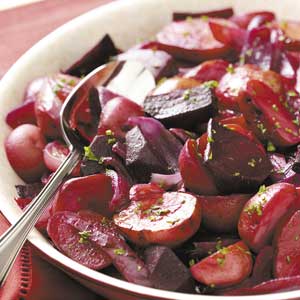 Can't-Be-Beet Roasted Potato Salad_image