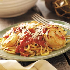 Seafood Medley with Linguine-image