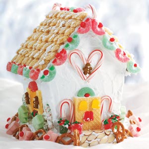 Candy House Decorator Icing_image