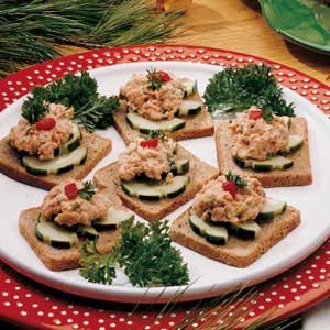 Salmon Canapes image