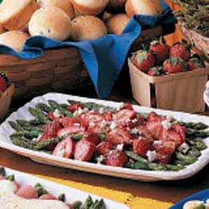 Asparagus Strawberry Salad image