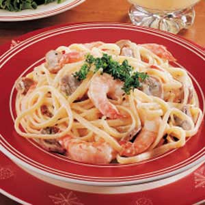 Seafood Fettuccine Recipe Taste Of Home