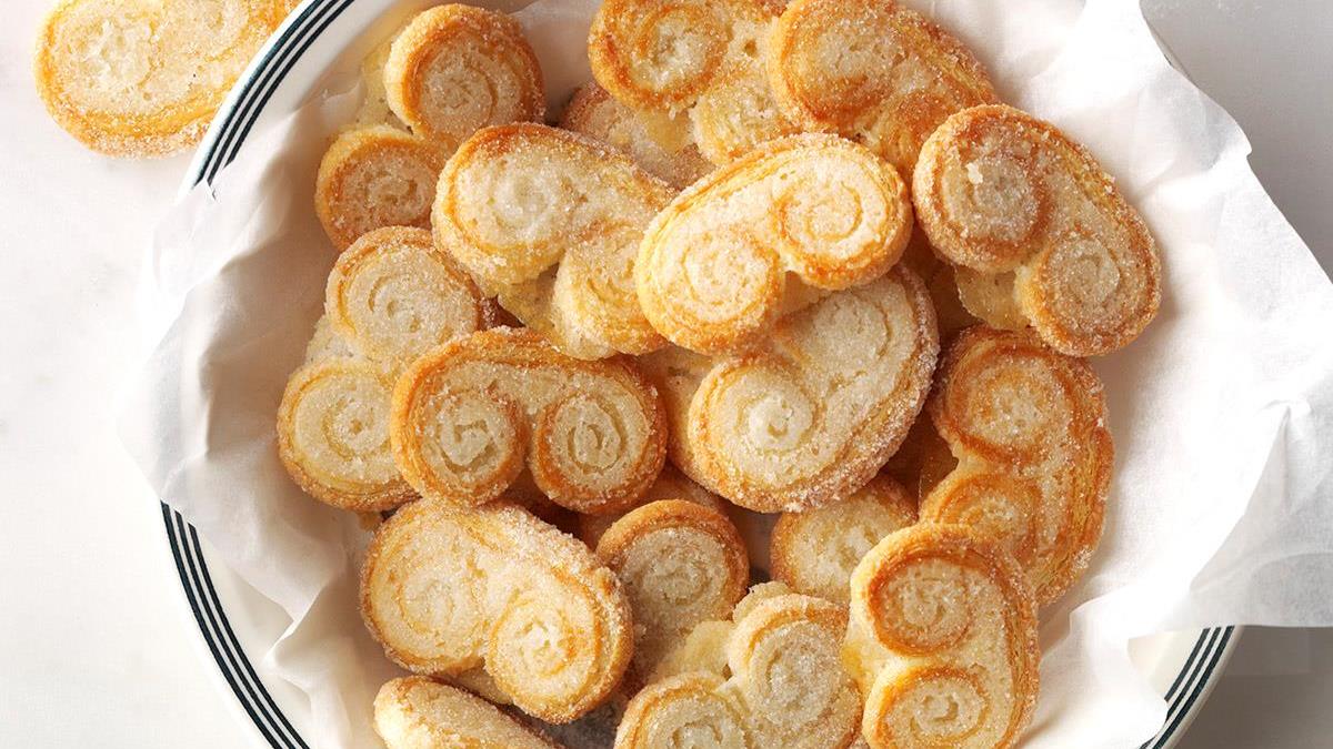 Слоеное печенье с сахаром в духовке