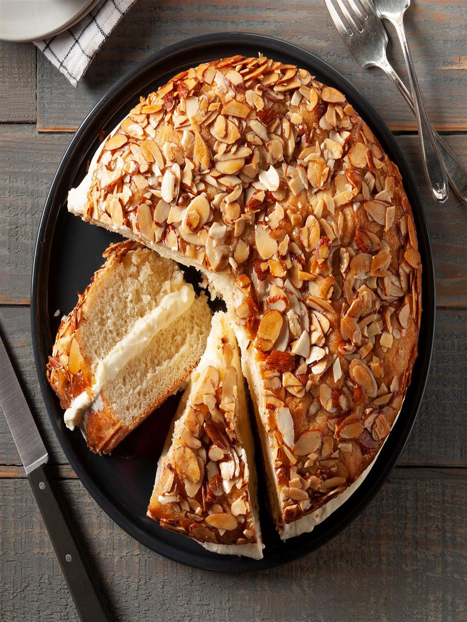 Bee Sting Cake – Recipes | Recipe | Eat dessert, Delicious desserts, Cake  recipes